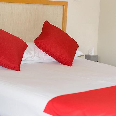 Echuca Motel Bagian luar foto