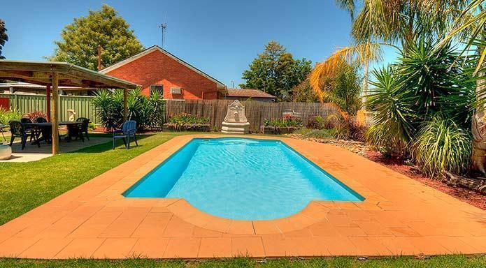 Echuca Motel Bagian luar foto
