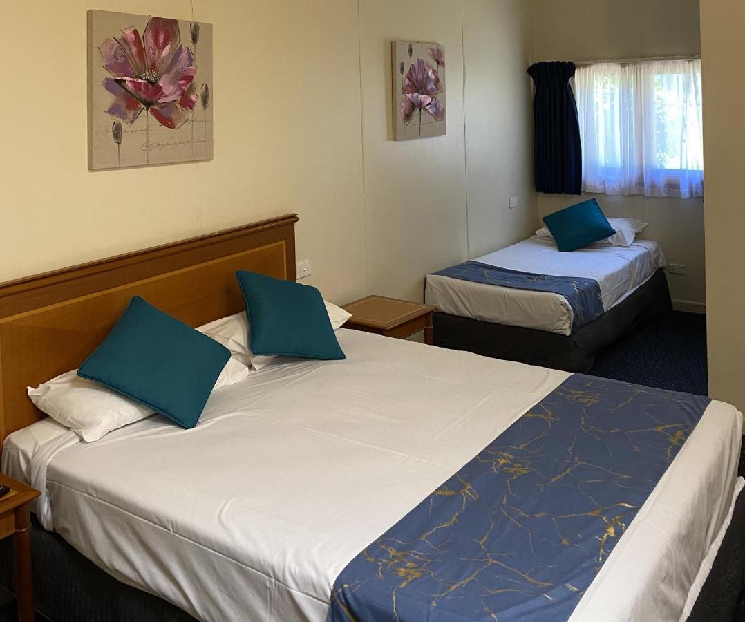 Echuca Motel Bagian luar foto