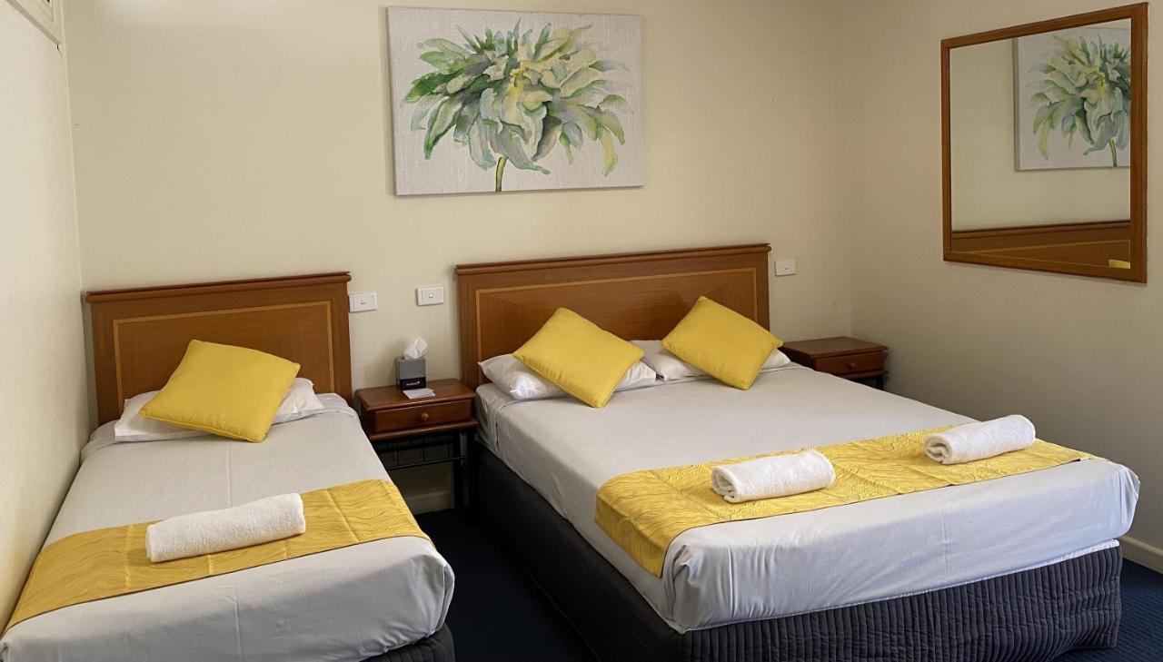Echuca Motel Bagian luar foto